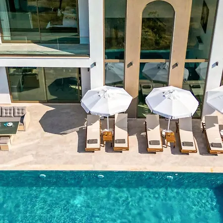 Taha Iki Villa *