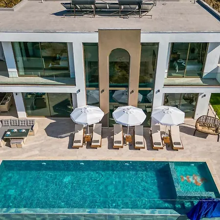 Villa Taha Iki *